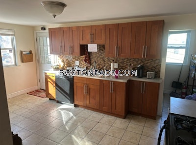 Medford 7 Beds 2 Baths Tufts  Tufts - $8,400