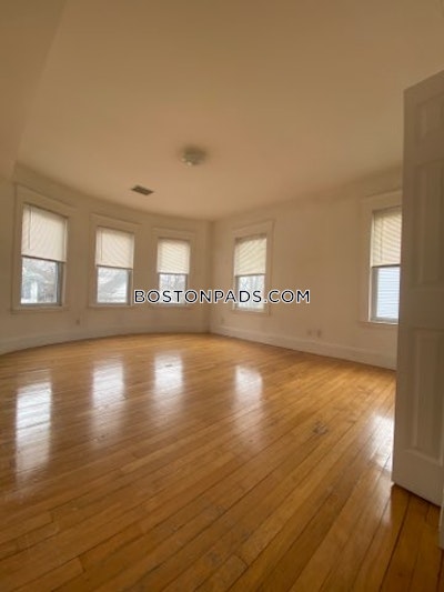 Brighton 4 Bed 2.5 Bath BOSTON Boston - $3,600