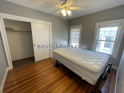 Medford 2 Bed 1 Bath MEDFORD  Tufts - $2,700