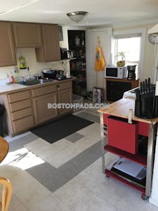 Lower Allston 4 Beds 1 Bath Boston - $3,325