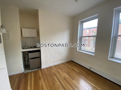 Mission Hill Studio No Bath Boston - $1,595 No Fee