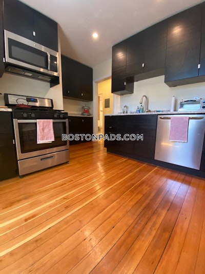 Cambridge 3 Bedroom just outside of Central Square in Cambridge.   Central Square/cambridgeport - $4,300 50% Fee