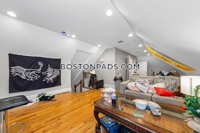 Mission Hill 5 Beds 2 Baths Boston - $9,500