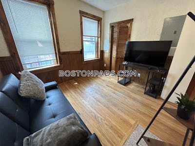 North End 1 Bed 1 Bath Boston - $2,375 No Fee