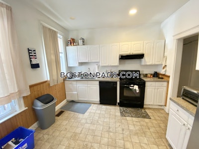 Mission Hill 3 Beds 1 Bath Boston - $5,150