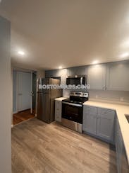 West Roxbury Apartment for rent 2 Bedrooms 2 Baths Boston - $2,800