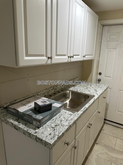 Fort Hill Apartment for rent 3 Bedrooms 3 Baths Boston - $4,200