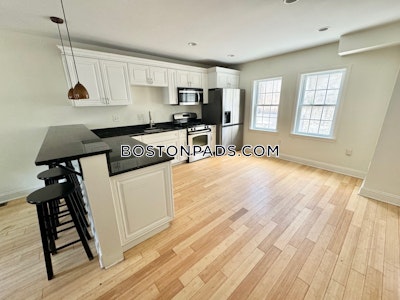 Fort Hill 4 Beds 2 Baths Boston - $5,000