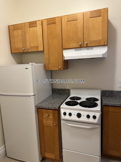 Fenway/kenmore Apartment for rent 1 Bedroom 1 Bath Boston - $2,000 50% Fee